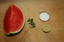 Арбузный фреш в блендере - шаг 1 Арбузный фреш в блендере - шаг 1