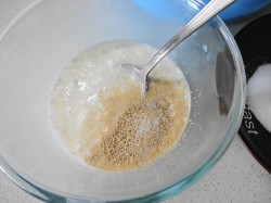 Армянский хлеб матнакаш в духовке - шаг 2 Армянский хлеб матнакаш в духовке - шаг 2