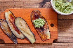 Баклажаны с орехами по грузински - шаг 5 Баклажаны с орехами по грузински - шаг 5