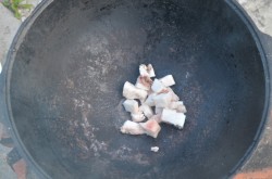 Баранина в казане на костре - шаг 5