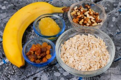 Батончики из овсяных хлопьев домашние - шаг 1 Батончики из овсяных хлопьев домашние - шаг 1