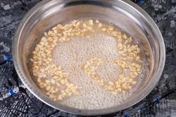 Батончики из овсяных хлопьев домашние - шаг 2 Батончики из овсяных хлопьев домашние - шаг 2