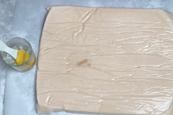 Белевская пастила из яблок в домашних условиях - шаг 10 Белевская пастила из яблок в домашних условиях - шаг 10