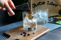 Белый русский коктейль в домашних условиях - шаг 6 Белый русский коктейль в домашних условиях - шаг 6