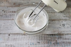 Меренги в духовке - шаг 6