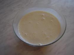 Нежные блины на молоке тонкие - шаг 3