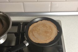 Блинный шоколадный торт - шаг 12