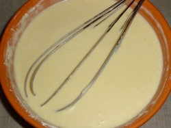 Блины из прокисшего молока - шаг 6