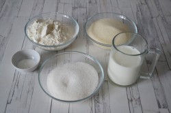 Болгарский яблочный пирог - шаг 1 Болгарский яблочный пирог - шаг 1