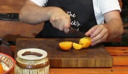 Томленый борщ в казане с кабачками и яблоками - шаг 5 Томленый борщ в казане с кабачками и яблоками - шаг 5