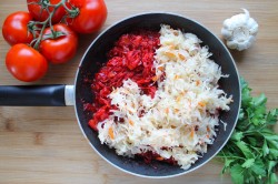 Борщ с квашеной капустой и свеклой - шаг 11 Борщ с квашеной капустой и свеклой - шаг 11