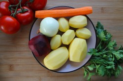 Борщ с квашеной капустой и свеклой - шаг 2 Борщ с квашеной капустой и свеклой - шаг 2