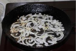 Брокколи с зеленью и сыром в сливочном соусе - шаг 3