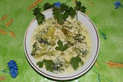 Брокколи с зеленью и сыром в сливочном соусе - шаг 7