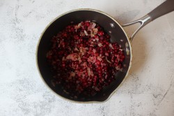 Брусничный соус к мясу на зиму - шаг 5