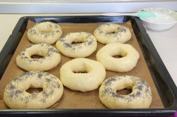 домашние бублики в духовке с маком - шаг 8 домашние бублики в духовке с маком - шаг 8
