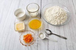 Булочки из слоеного дрожжевого теста с сахаром - шаг 6 Булочки из слоеного дрожжевого теста с сахаром - шаг 6