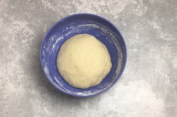 Булочки на сухом молоке и дрожжах - шаг 8 Булочки на сухом молоке и дрожжах - шаг 8