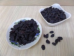 Булочки с изюмом и маком на сдобном тесте - шаг 6 Булочки с изюмом и маком на сдобном тесте - шаг 6