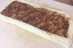 Булочки с корицей из дрожжевого теста - шаг 10 Булочки с корицей из дрожжевого теста - шаг 10