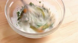 Корзиночки из тостового хлеба с колбасой и сыром - шаг 11 Корзиночки из тостового хлеба с колбасой и сыром - шаг 11