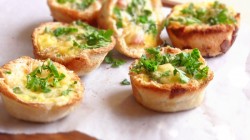 Корзиночки из тостового хлеба с колбасой и сыром - шаг 14 Корзиночки из тостового хлеба с колбасой и сыром - шаг 14