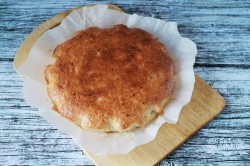 Быстрый пирог на майонезе - шаг 7 Быстрый пирог на майонезе - шаг 7