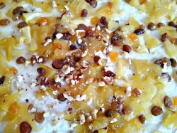 Быстрый штрудель из тонкого лаваша с яблоками и изюмом - шаг 5 Быстрый штрудель из тонкого лаваша с яблоками и изюмом - шаг 5