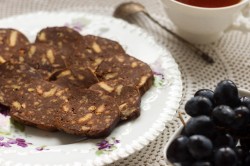 Чайная колбаса из печенья - шаг 10 Чайная колбаса из печенья - шаг 10