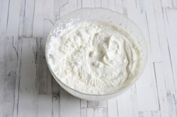 Черничный чизкейк без выпечки с черникой - шаг 10