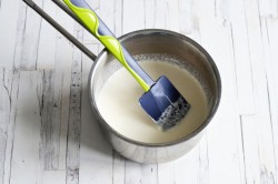 Черничный чизкейк без выпечки с черникой - шаг 8