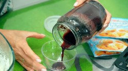 Черёмуховый торт со сметанным кремом - шаг 13