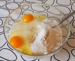 Диетические кексы творожные - шаг 3 Диетические кексы творожные - шаг 3