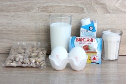 Домашнее фисташковое мороженое - шаг 1