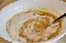 Домашнее песочное печенье через мясорубку - шаг 4 Домашнее песочное печенье через мясорубку - шаг 4