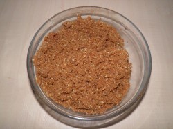 Домашнее пирожное Картошка из сухарей со сгущенкой - шаг 7 Домашнее пирожное Картошка из сухарей со сгущенкой - шаг 7