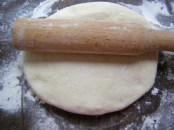 Домашнее слоеное дрожжевое тесто - шаг 6 Домашнее слоеное дрожжевое тесто - шаг 6