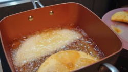 Домашние чебуреки с хрустящей корочкой - шаг 14 Домашние чебуреки с хрустящей корочкой - шаг 14