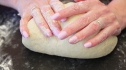 Домашние чебуреки с хрустящей корочкой - шаг 4 Домашние чебуреки с хрустящей корочкой - шаг 4