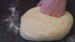 Домашние чебуреки с хрустящей корочкой - шаг 5 Домашние чебуреки с хрустящей корочкой - шаг 5