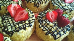 Пирожные с клубникой и бананом - шаг 24