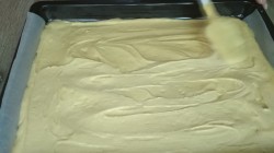 Пирожные с клубникой и бананом - шаг 6