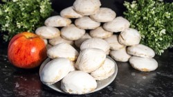 Домашние пряники с глазурью из заварного теста на молоке - шаг 26 Домашние пряники с глазурью из заварного теста на молоке - шаг 26