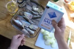 Шпроты из речной рыбы домашние - шаг 5