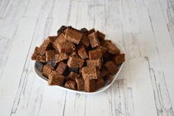 Домашний хлебный квас без дрожжей - шаг 2