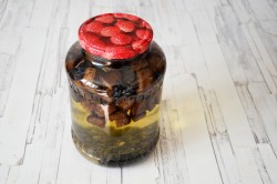 Домашний хлебный квас без дрожжей - шаг 7