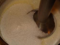 Густой крем для торта из вермишели со сметаной - шаг 3