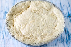 Дрожжевой открытый пирог - шаг 9 Дрожжевой открытый пирог - шаг 9