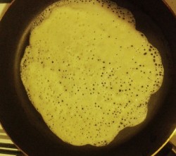 Дрожжевые блины без яиц - шаг 4