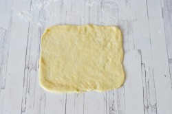 Дрожжевые булочки с заварным кремом - шаг 17